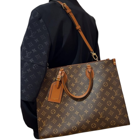 MSRP $3,700 NEW! LV Louis VUITTON M14235 OnTheGo Organizer MONOGRAM NWOT - Picture 5 of 16